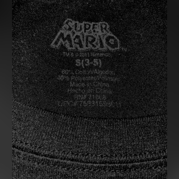 Super Mario Nintendo Size S Tee, soft fabric 60%Cotton 40%Polyester - Picture 2 of 4
